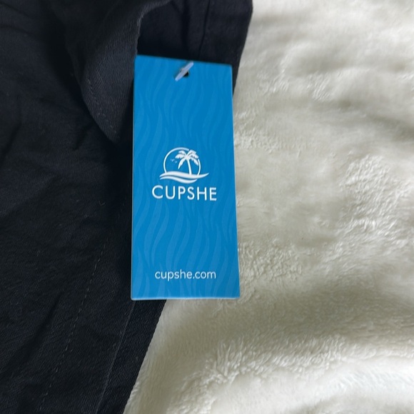 Cupshe Elegant Black Beach Pants NWT - Picture 9 of 11